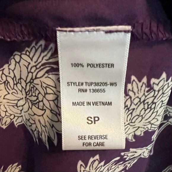 West Kei Purple Wrap Style Top Size Small Petite - Picture 7 of 7
